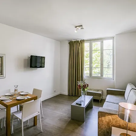 Apart-hotel Zenitude Hôtel-résidences Lorda 3*